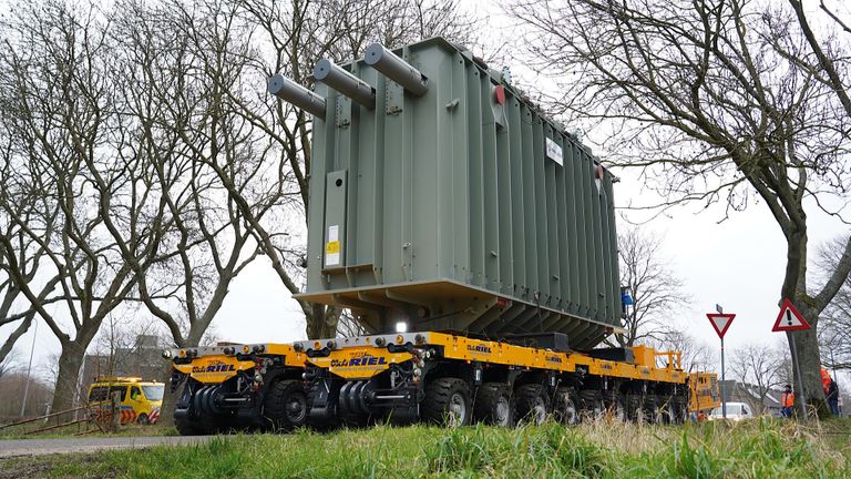 Zwaar transport onderweg (Foto: SQ Vision)