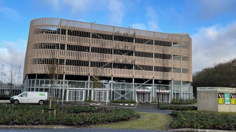 De parkeergarage bij Genneper Parken is gloednieuw (foto: Rogier van Son)