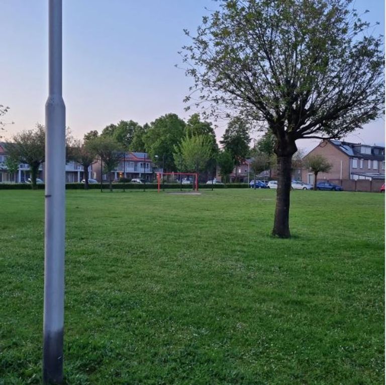 De mishandeling vond plaats aan het Heischeuthof in Oss (foto: Instagram politie Maasland-Oss).