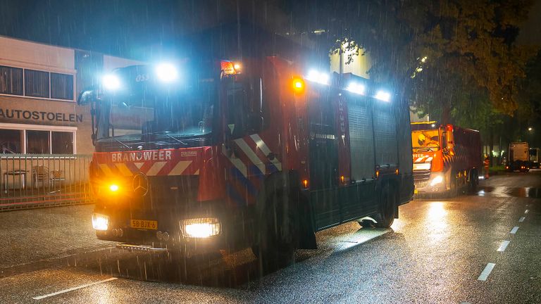 De brandweer zette extra wagens in (foto: SQ Vision/Gabor Heeres).