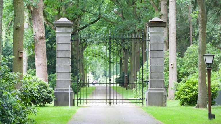 De poort van de Wielewaal (foto: gemeente Eindhoven).