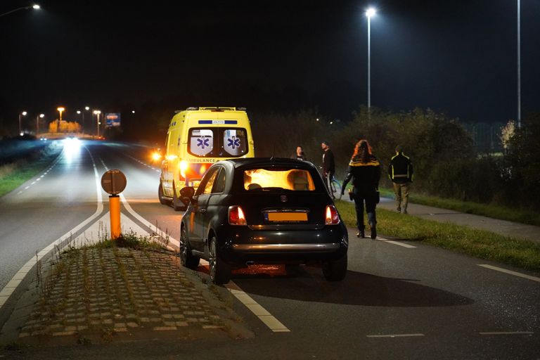 Het ongeluk gebeurde op de Tuinbouwweg in Made (foto: Jeroen Stuve/SQ Vision).