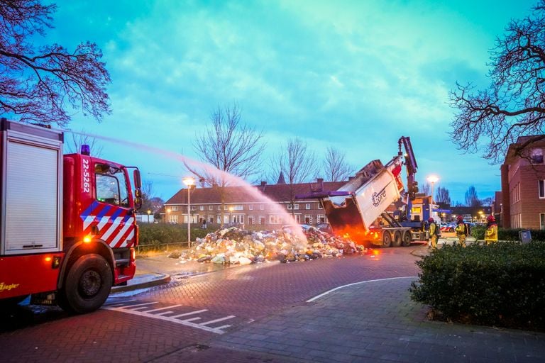 Er werd ook een bluskanon ingezet (foto: SQ Vision).