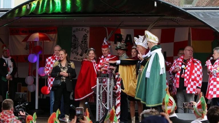 De start in Cuijk (foto: Karel ten Haaf). 