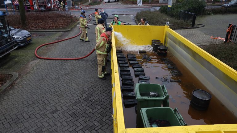 Container waar de accu's in gekoeld zijn (foto: SQ Vision).