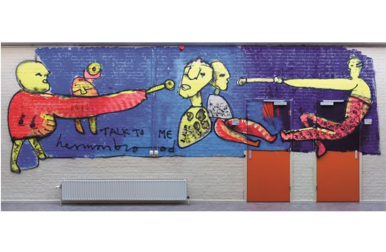 Talk to me, het kunstwerk dat Herman Brood in Tilburg schilderde (foto: Paul le Blanc).