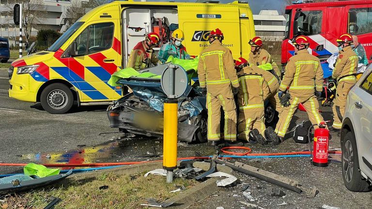 Hulpverleners zijn aanwezig (foto: Rico Vogels (SQ Vision).