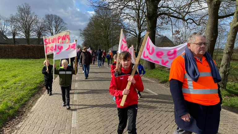 Deze weg vinden ze in Kruisstraat veel te gevaarlijk.