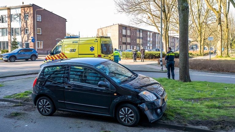 Hoe het ongeluk in Tilburg kon gebeuren, wordt onderzocht (foto: Jack Brekelmans/SQ Vision).