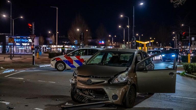 Een van de twee betrokken wagens (foto: Jack Brekelmans/SQ Vision Mediaprodukties).