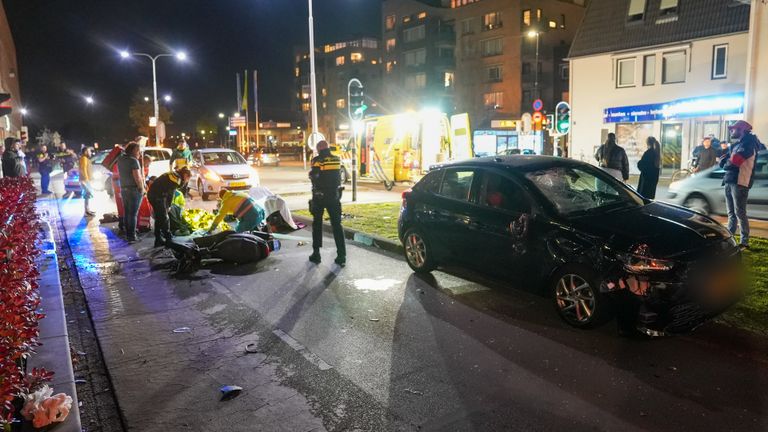 Jongen en meisje gewond na aanrijding (foto: SQ Vision - Gabor Heeres). 