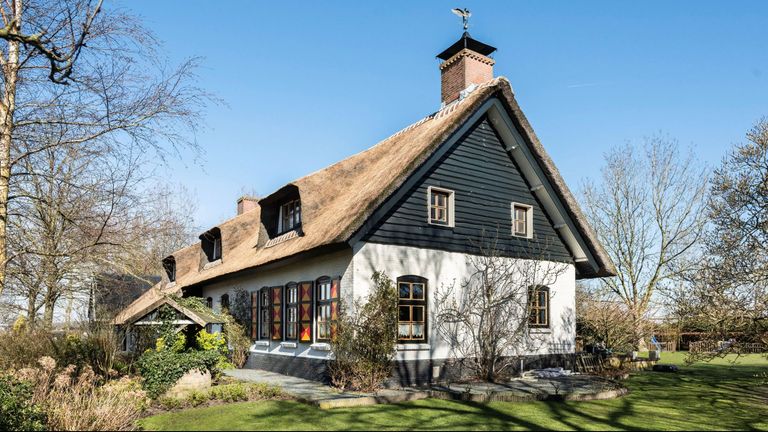 De boerderij heeft een landelijke uitstraling (Foto: Staal Makelaars).