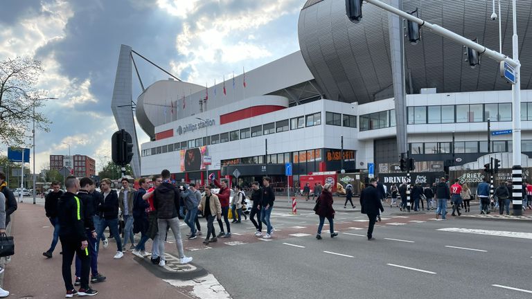 Er zijn voornamelijk voetgangers in de binnenstad te zien (foto: Floortje van Gameren).