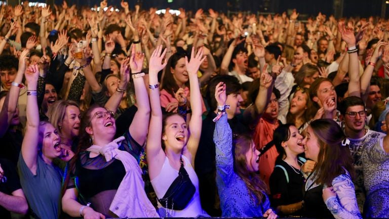 Feest! (foto: Lobke Kapteijns).