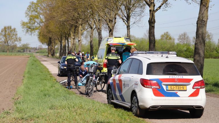 Het ongeluk gebeurde op de Ledeackersestraat in Sint Anthonis (foto: SK-Media).