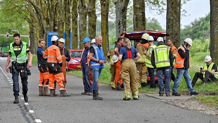 De hulpdiensten waren massaal aanwezig (foto: Toby de Kort/SQ Vision).