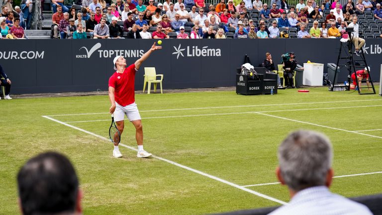 Van Rijthoven verslaat Fritz (foto: Orange Pictures)