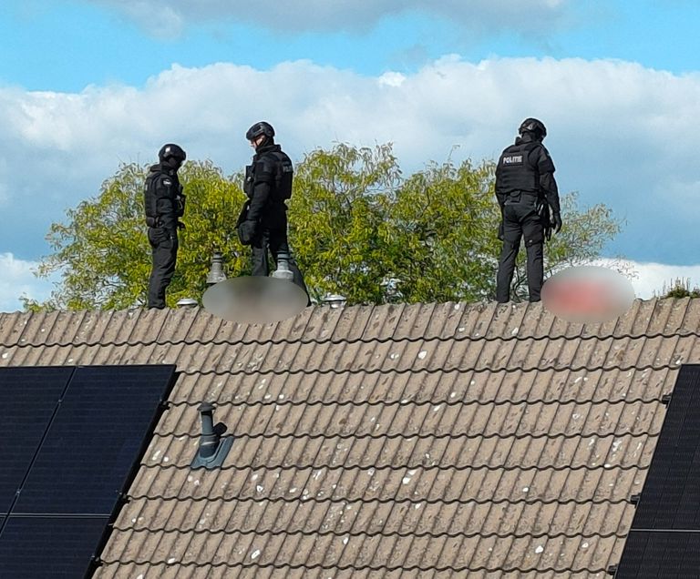 De speciale eenheid die de aanhouding op het dak in Tilburg© Politie