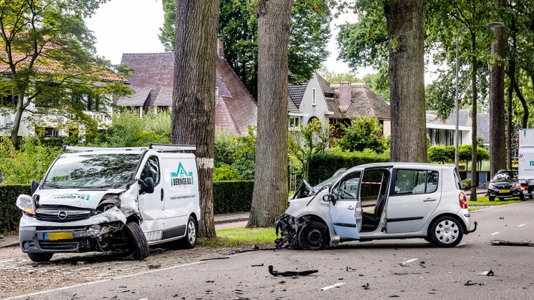 Ravage op de Bredaseweg. (Foto: Jack Brekelmans/SQ Vision Mediaprodukties)