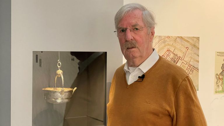 Jan Timmersmans is vrijwilliger bij het Stadsmuseum Grave (foto: Jos Verkuijlen).