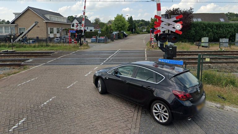 Op deze plek nam de auto de bocht te kort. Foto: Google Maps