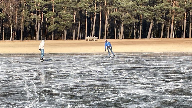 Schaatsers hadden alle ruimte op het Klompven