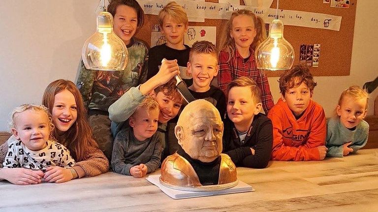 Deze kinderen smullen van Pieter Cobelens (foto: Angelique Bond).