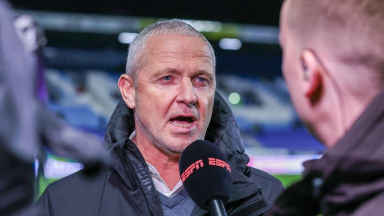 FC Den Bosch-trainer Jack de Gier bij ESPN (foto: Orange Pictures).