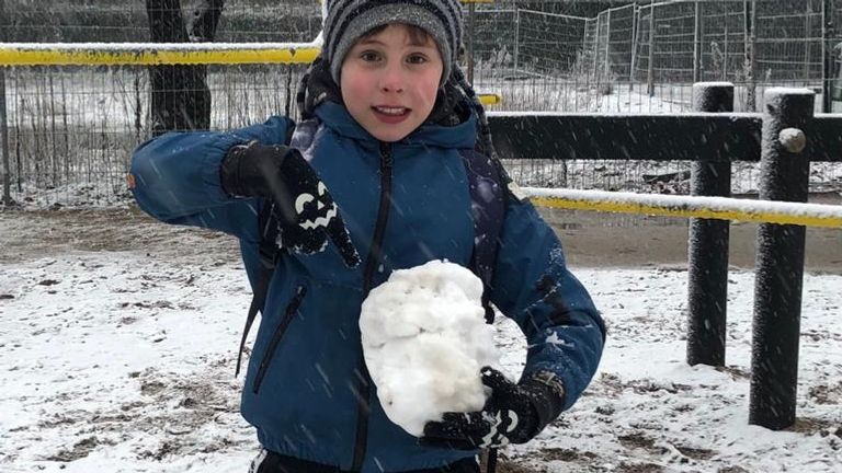 Sneeuwbal voor mama. 