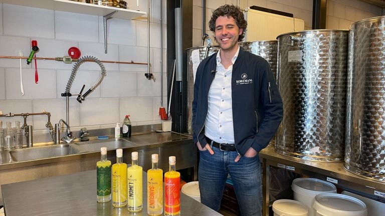 Frank Koreman in de productieruimte in Breda