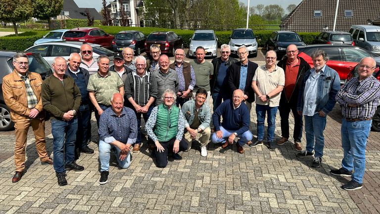 Lichting 73-3 precies 50 jaar later (foto: Jan Peels)