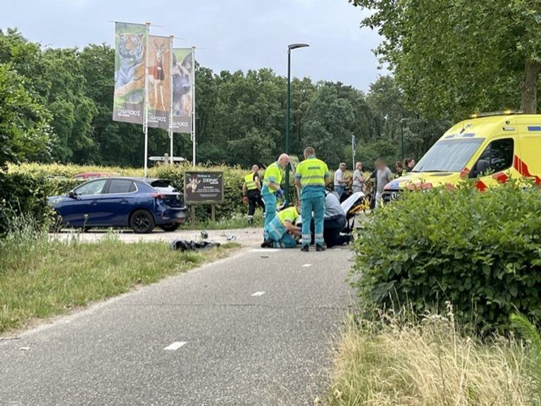 Het slachtoffer is naar het ziekenhuis gebracht (foto: SK-Media).