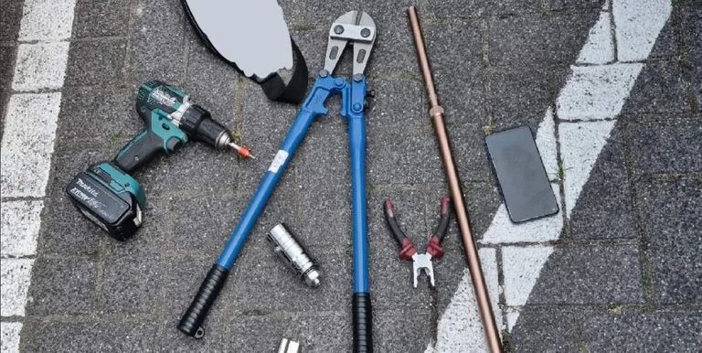De inbraakspullen die werden gebruikt (foto: politie).