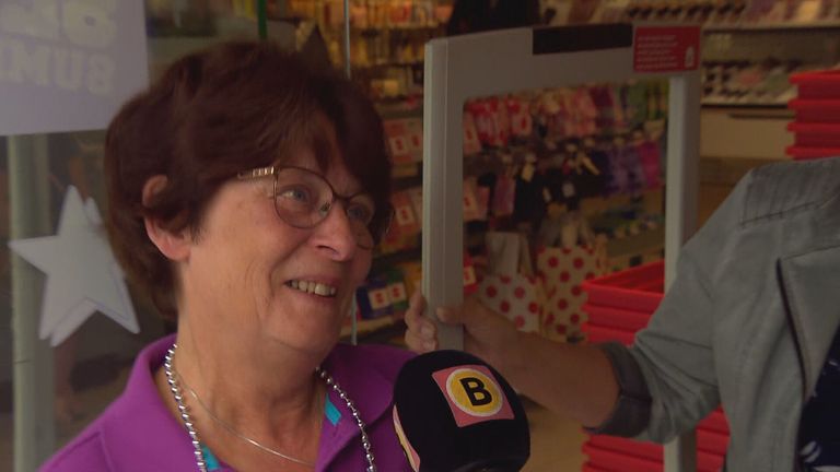 Wilma werkt vijftig jaar bij de HEMA.