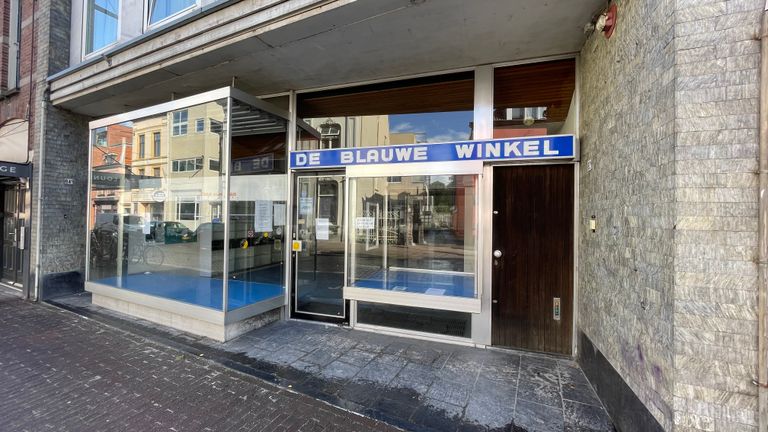 De winkel staat sinds kort leeg (foto: Raymond Merkx).