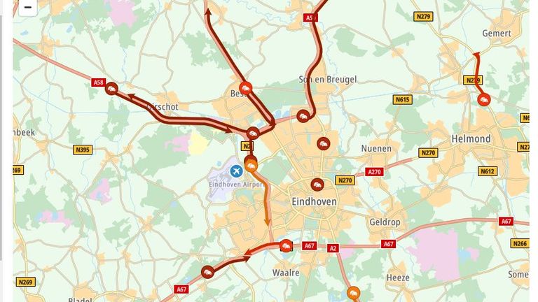 De situatie rond 18.00 uur (beeld ANWB/TomTom).