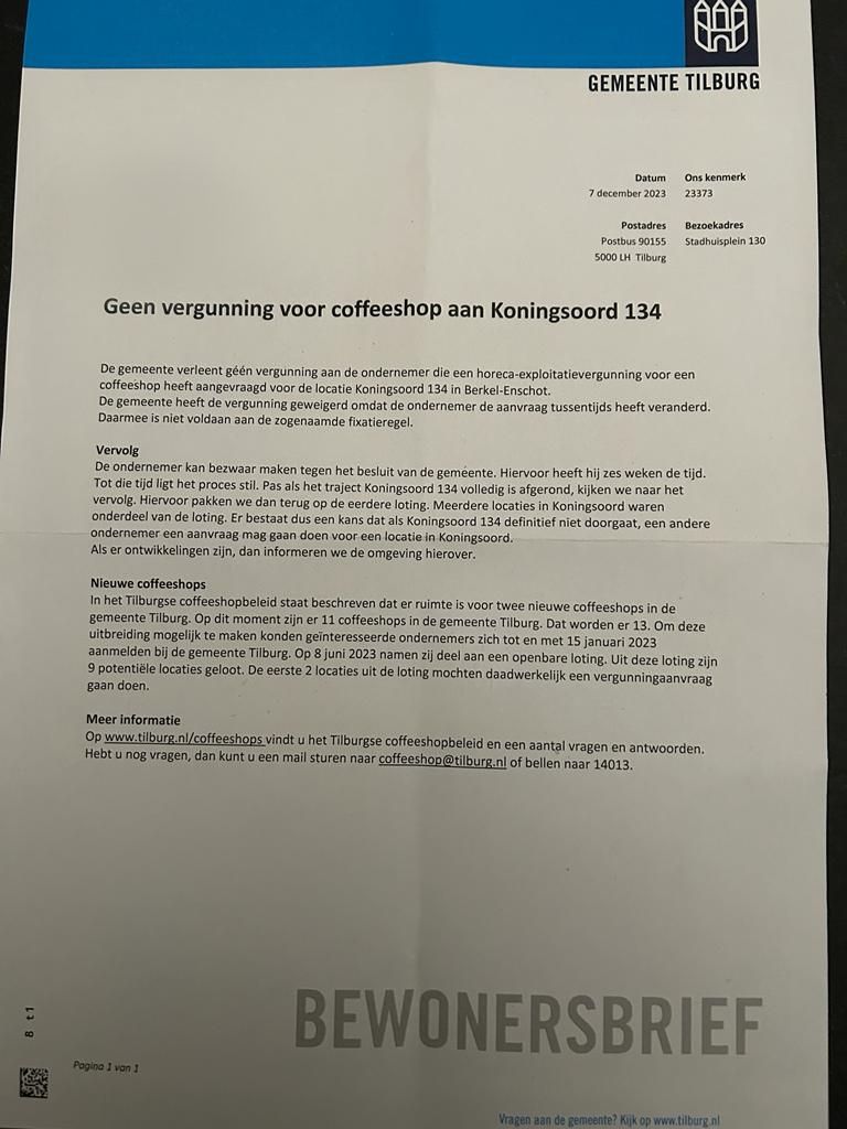 De brief die de bewoners kregen om ze op te hogen te brengen van het besluit om de vergunning te weigeren.