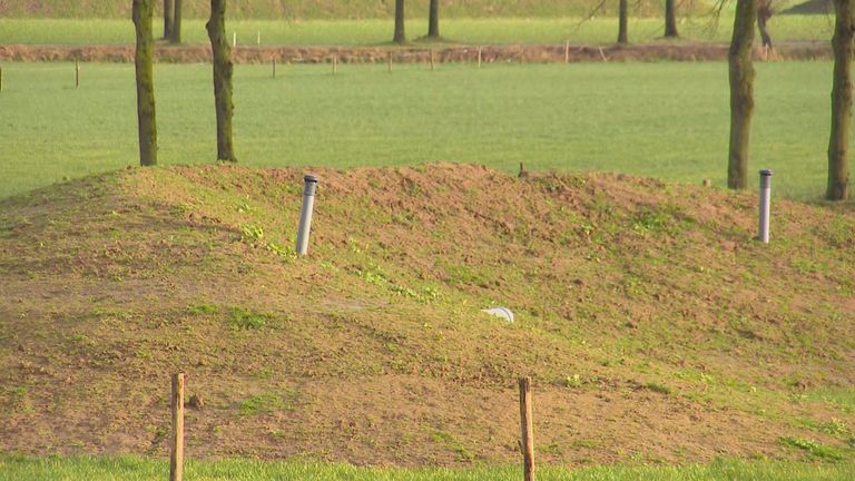 Het 'driesterrenhotel' voor de dassen in Megen (foto: Omroep Brabant).