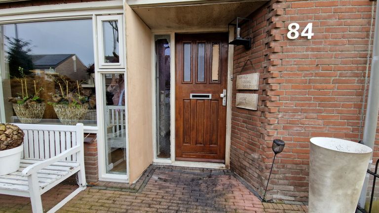 Het huis aan de Heikantsestraat in Prinsenbeek (foto: Noël van Hooft)