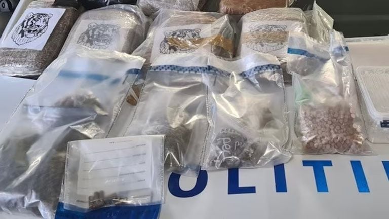 De gevonden drugs (foto: politie).