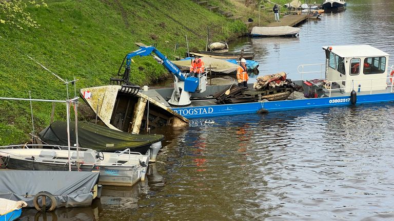 Deze gemeente verwijdert illegaal gebouwde steigers en bootwrakken (foto: Megan Hanegraaf).