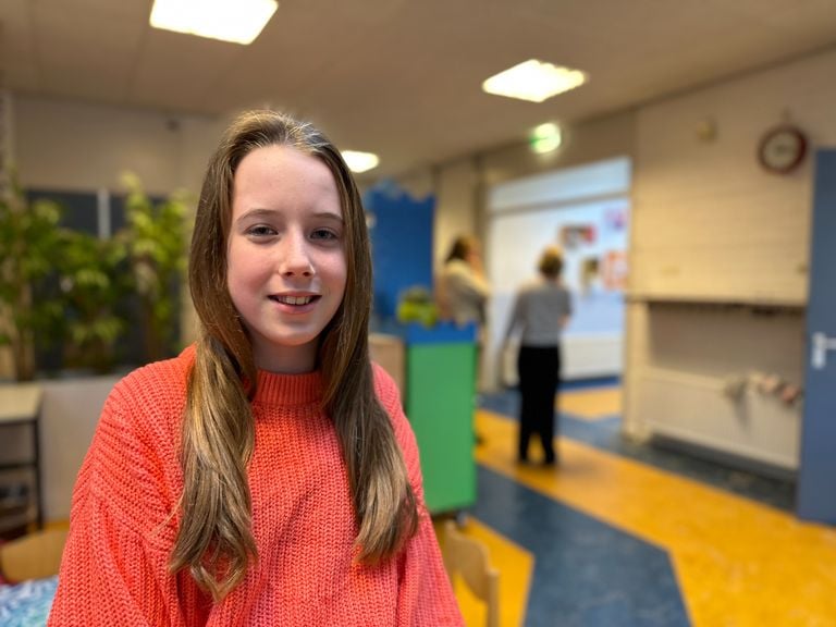 Nova gaat vanuit Geldrop naar school in Sint-Michielsgestel (foto: Floortje Steigenga).