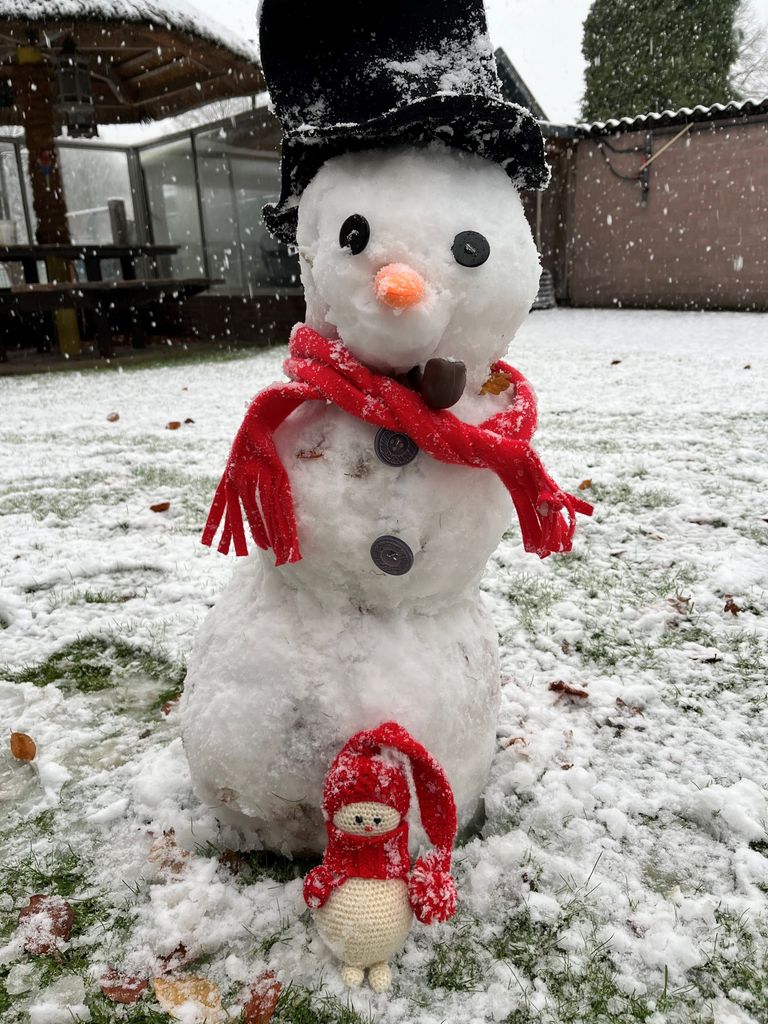 Een Udense sneeuwpop (foto: Monique Hermans).