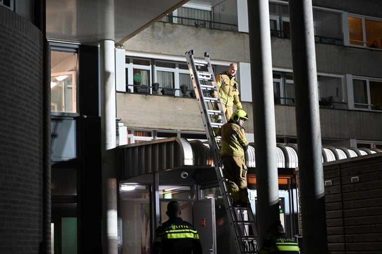 Hoe de brand kon ontstaan, wordt onderzocht (foto: SQ Vision/Perry Roovers).