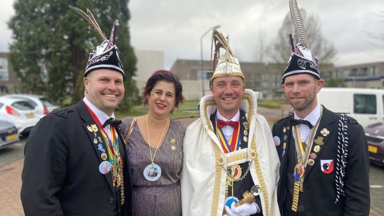 Luuk LI met prinses Marieke en adjudanten Ronnie (rechts) en Carl (links) (foto: Ilse Schoenmakers).