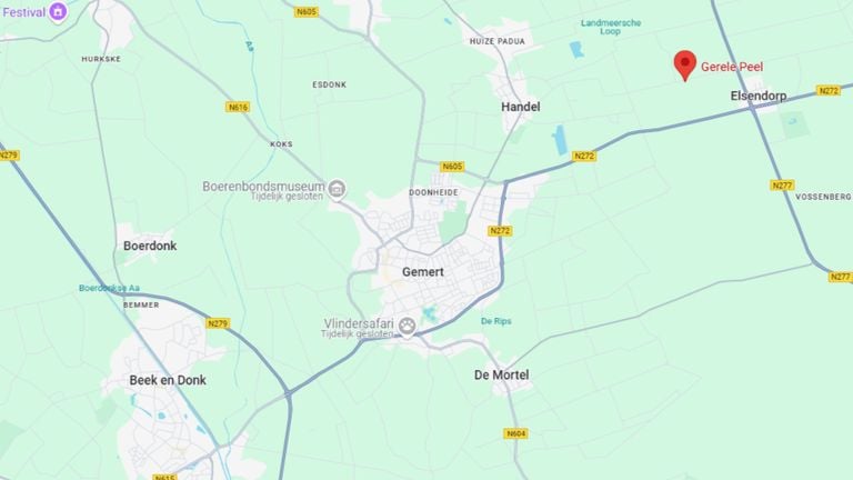 Het is dertien minuten rijden van Beek en Donk naar waar de wagen gezien zou zijn (foto Google Maps).