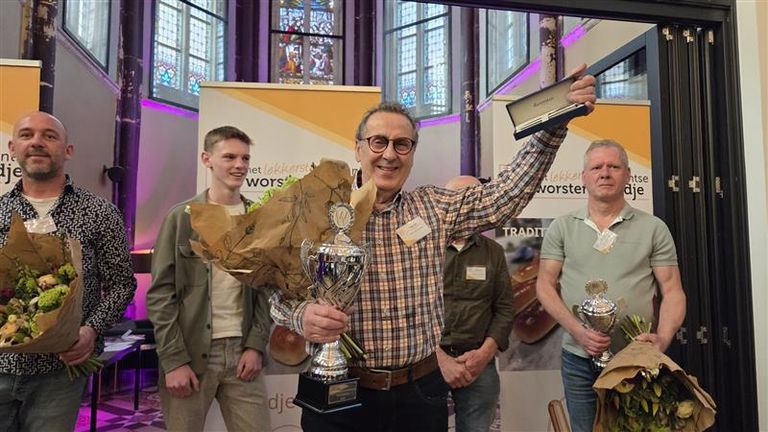 Gerrit van Oorschot wint in de categorie thuisbakkers (foto: Noël van Hooft/Omroep Brabant))