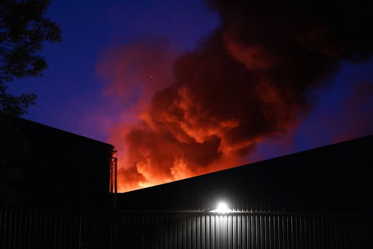 Dit waren de eerste beelden van de brand (foto: Jeroen Stuve / Persbureau Heitink 