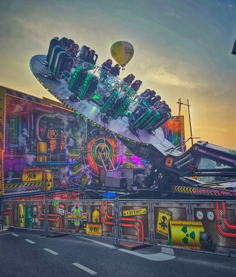 De exploitant van de reactor nodigt bezoekers ook uit voor een laatste rondje (foto: Facebook Reactor).