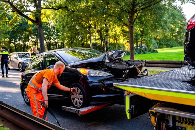 De auto die achterop reed had de meeste schade (foto:Persbureau Heitink)